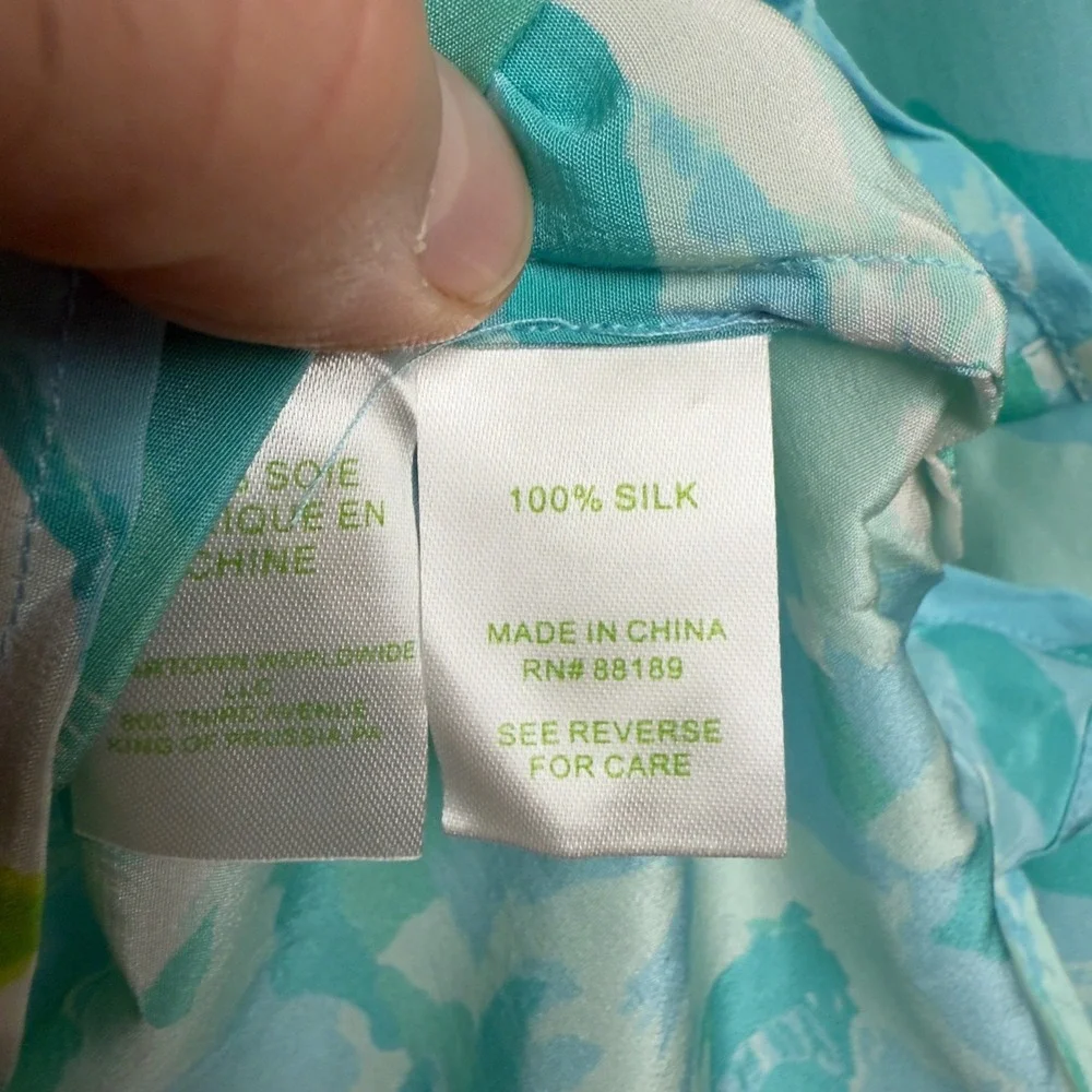 Lilly Pulitzer XS Elsa Silk Top First Impressions...FLAW spots on front & sleeve